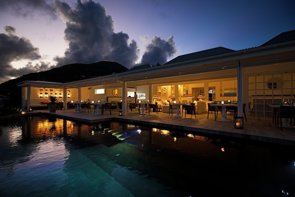 End the year on a yummy note at one of the beachfront restaurants 