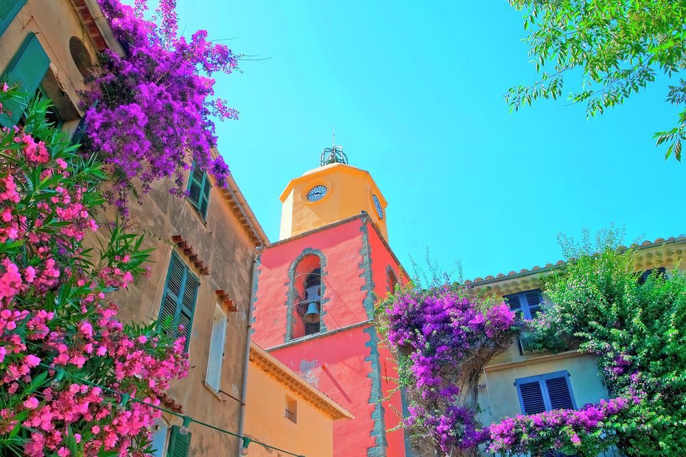 Instantly recognisable, Saint-Tropez is the iconic charter destination