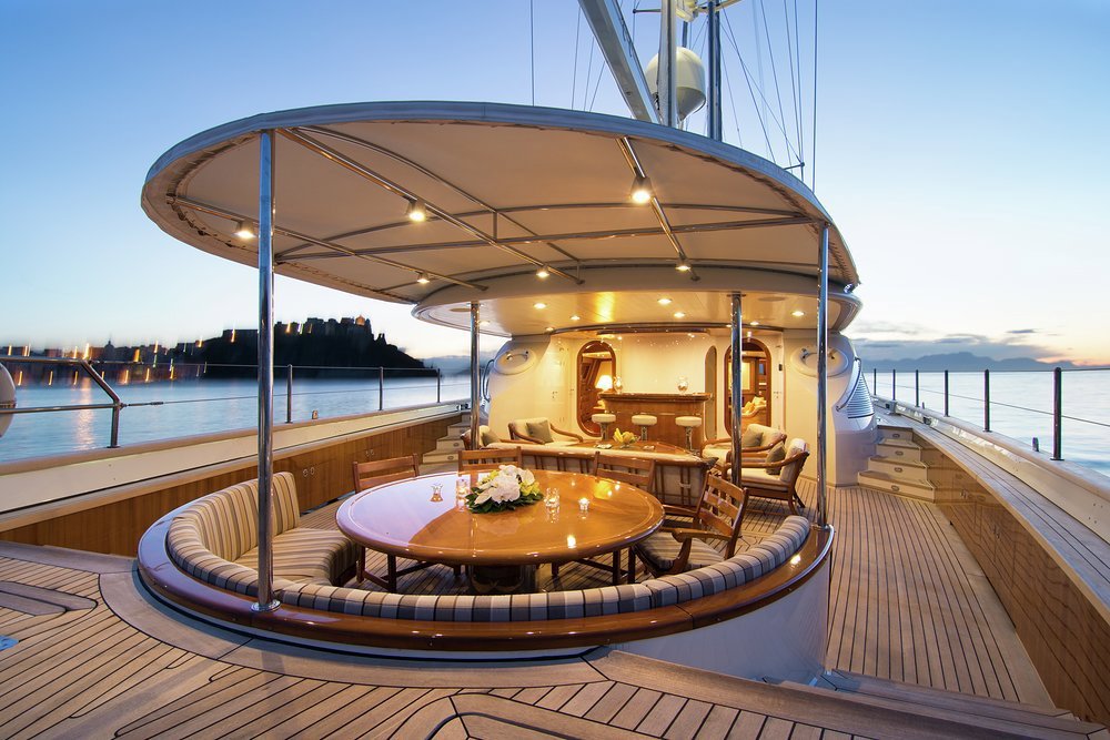 Al fresco dining, shaded lounging and a sit-up bar that serves guests inside and out