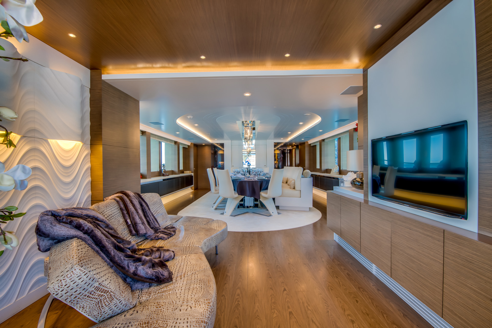 AZIZA yacht