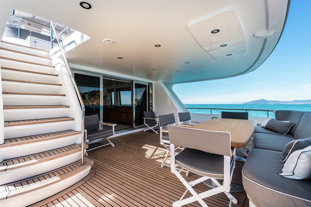 PASSEPARTOUT has deck space for every purpose, from sunbathing to eating al fresco