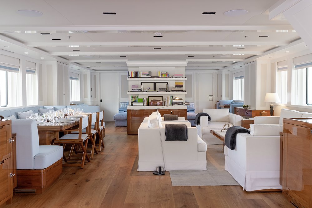 Unfussy elegance