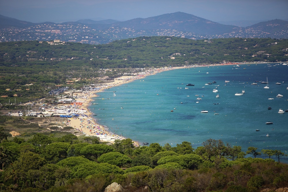 The legendary stretch of sand forming the western edge of the Baie de Pampelonne, south of Saint-Tropez