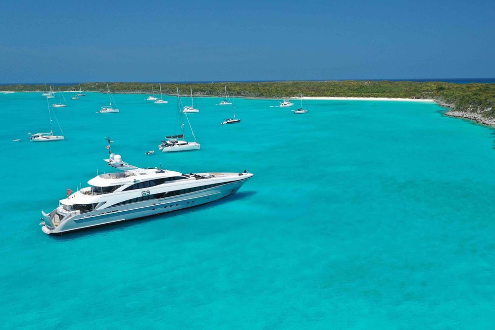 The Bahamas is a dream destination with over 700 islands just waiting for you to drop anchor