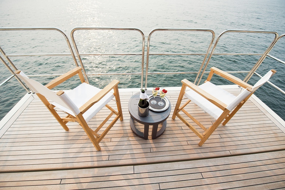 An intimate little spot to sit and chat together