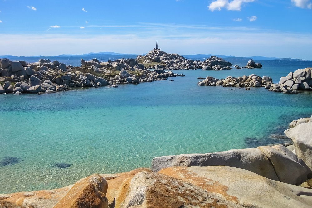 The natural beauty of the Lavezzi islands is plain to see, as is the monument to the wreck of the French frigate Sémillante, sunk in 1855, and Sardinia lies in the background
