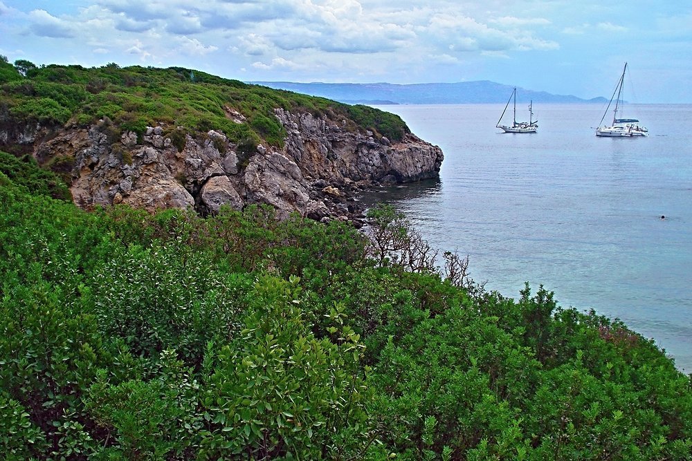 The promontory to the west of Alghero provides lots of beaches you can call your own