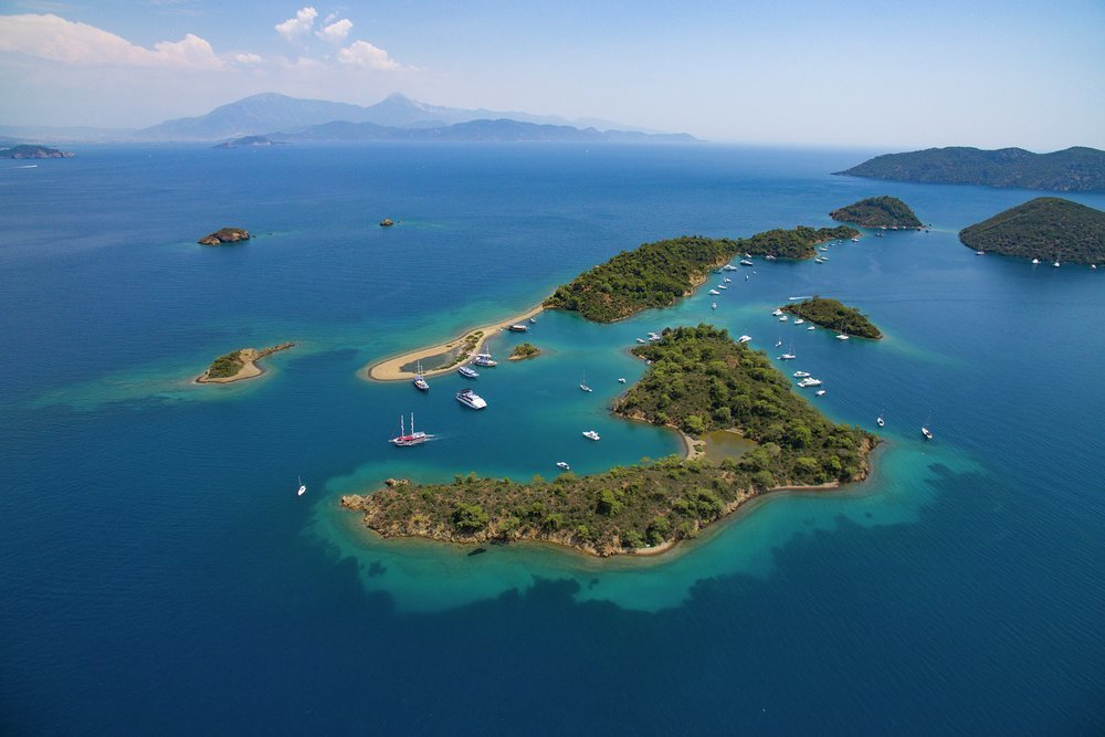 The islands south of Göcek are anchorages ripe for exploration