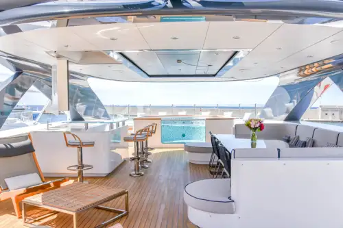 Sun deck